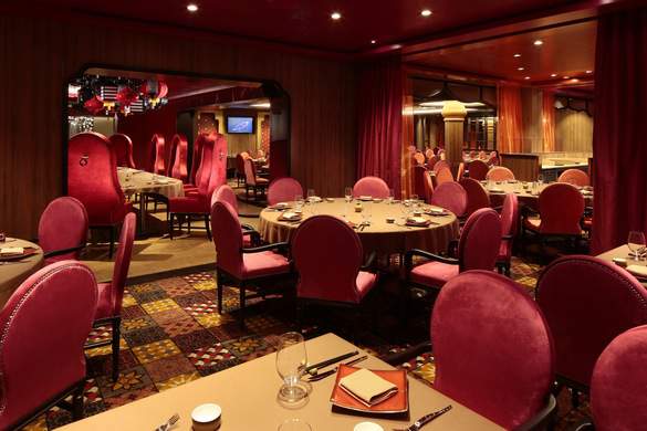 Royal Caribbean International Quantum of the Seas Interior Silk.jpg